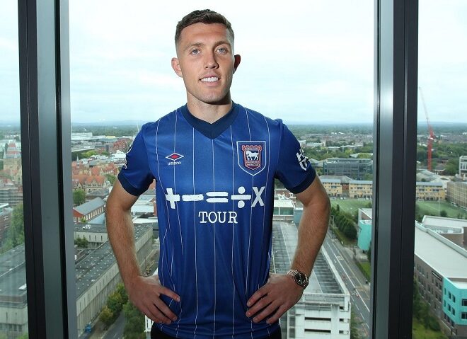 เสริมไม่หยุด! อิปสวิช เปิดตัว โอเชีย กองหลัง จาก เบิร์นลีย์