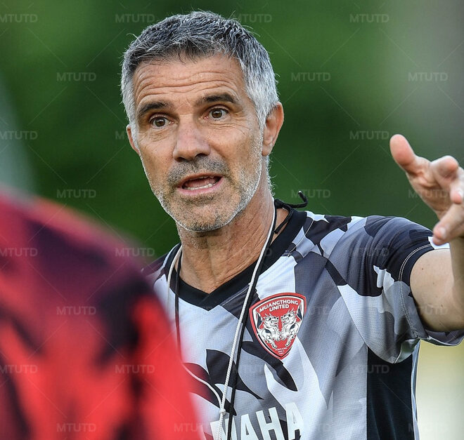 จิโน่ เป็นปลื้ม หลังพา เมืองทอง คว้าสามแต้มแรกในลีก ได้สำเร็จ