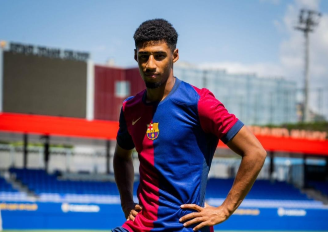 บาร์เซโลน่า คว้าตัว อูเรน่า ดาวรุ่งกิโรน่า เสริมทัพ