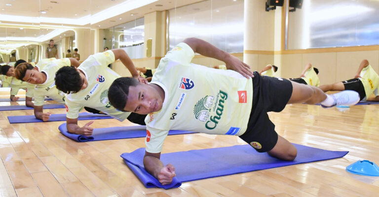 อิชิอิ นำทัพ ทีมชาติไทย ซ้อมต่อ หลัง แมตช์ดวล รัสเซีย ถูกยกเลิก