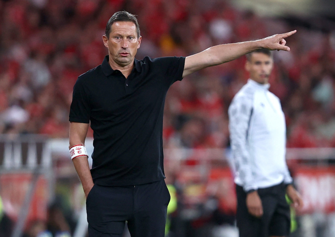 เบนฟิก้า สั่งปลด ชมิดท์ เซ่นฟอร์มห่วย