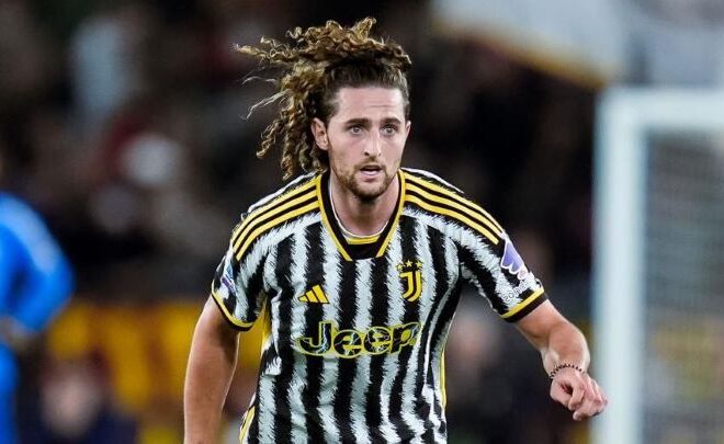 ปีศาจแดง สนคว้า ราบิโอต์ ช่วยแดนกลาง