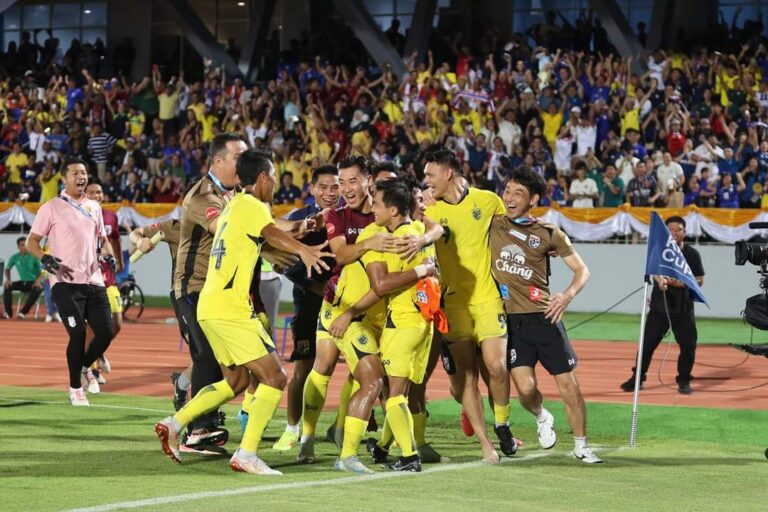ไทย ได้ ชนาธิป ซัดประตูชัยท้ายเกม เฉือนชนะ ซีเรีย 2-1 คว้าแชมป์ คิงส์ คัพ ครั้งที่ 50