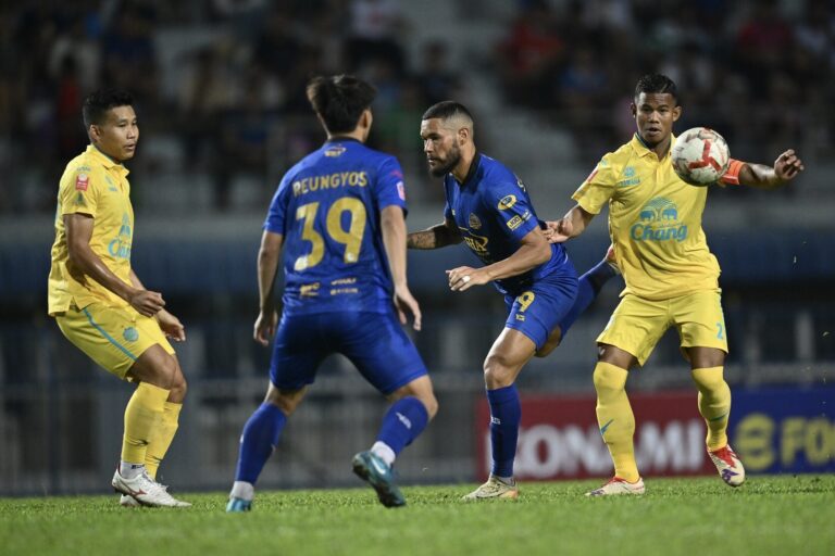 ไร้ชัย 2 เกมติด! บุรีรัมย์ แผ่วปลาย โดน ระยอง ตีเสมอ ท้ายเกม 1-1