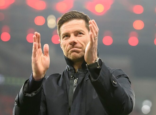 ผอ. ยังมั่นใจ อลอนโซ่ ไม่ทิ้ง เลเวอร์คูเซ่น