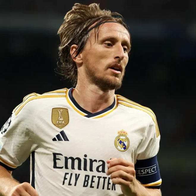 ราชันย์เอาไง! โรมาโน่ เผย โมดริช ว้อนอยู่ มาดริด ต่ออีก 1 ปี